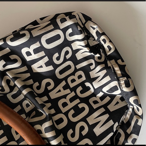 Marc by Marc Jacobs Classic Q Hillier Hobo, Caramel - Picture 5 of 6